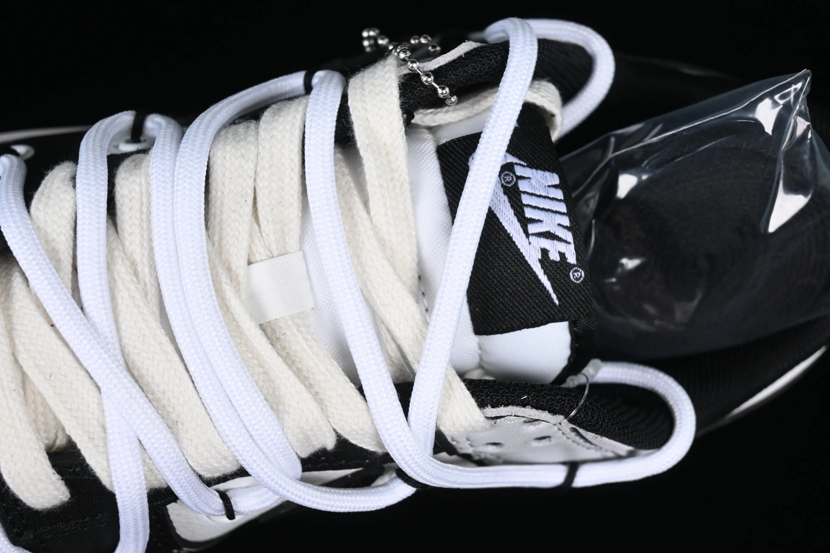 All categories Nk SB Dunk series Nk SB Dunk Low low-top sneakers Nk Dunk Low Skywalker black and white gray summer simple SB strap low-top casual sneakers DD1391-100